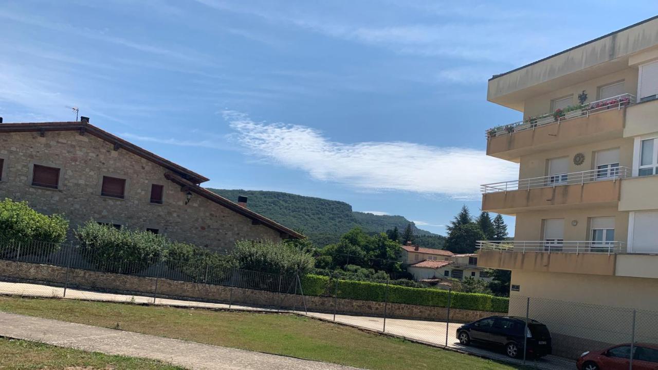 Tellazar Maestu Exterior foto